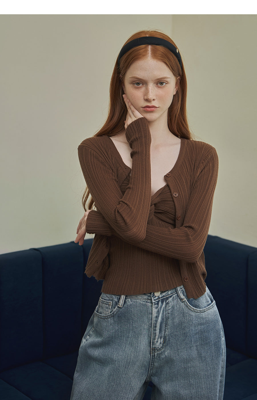 Muton Twist Sleeveless & Cardigan Set