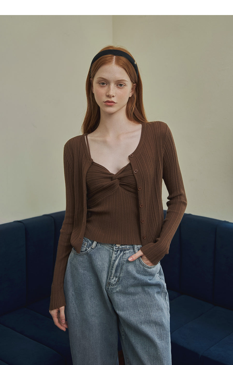 Muton Twist Sleeveless & Cardigan Set